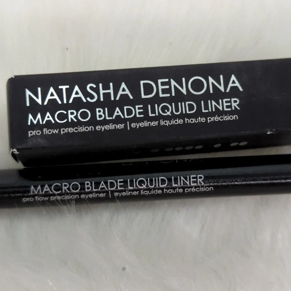 Natasha Denona Liquid‎ Eyeliner